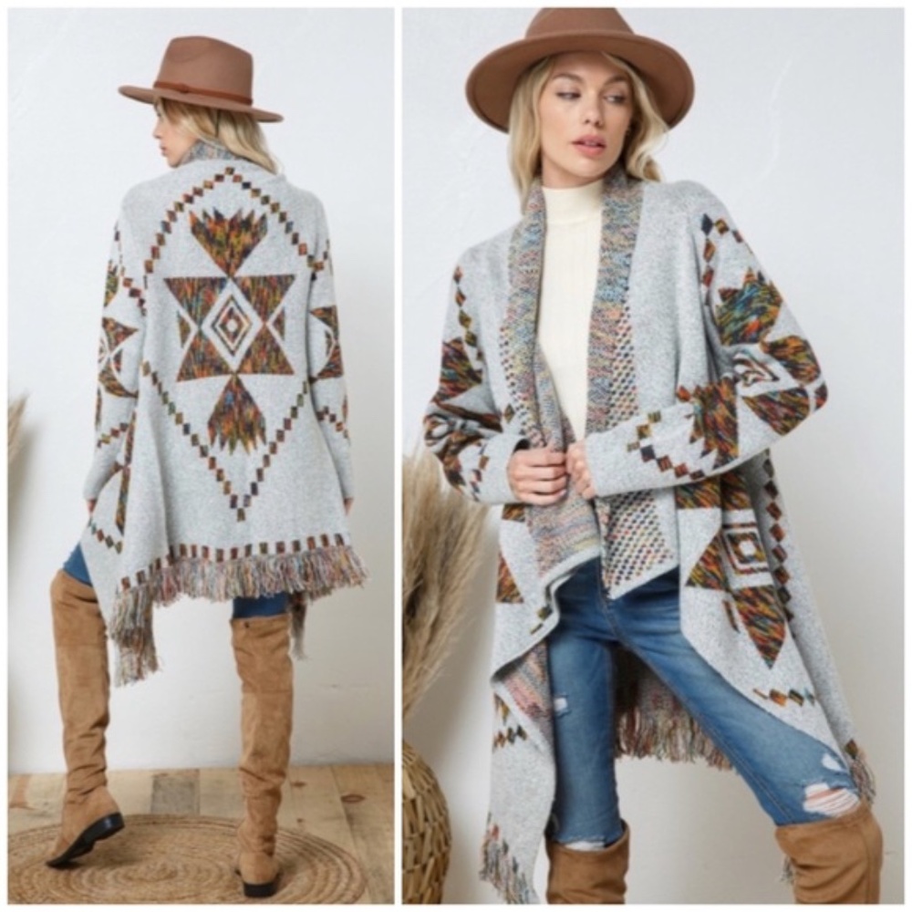 SOLD OUT Gray Open Drape Knit Geo Aztec Tribal Western Print Fringe Cardigan - Picture 2 of 8